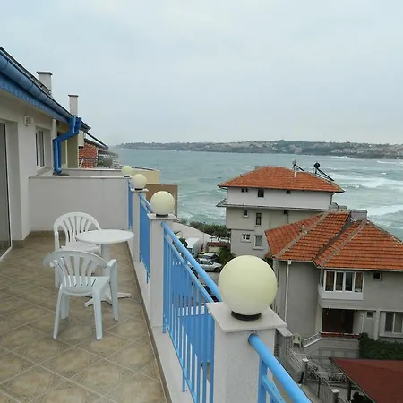 Family Rose Mary Guest house